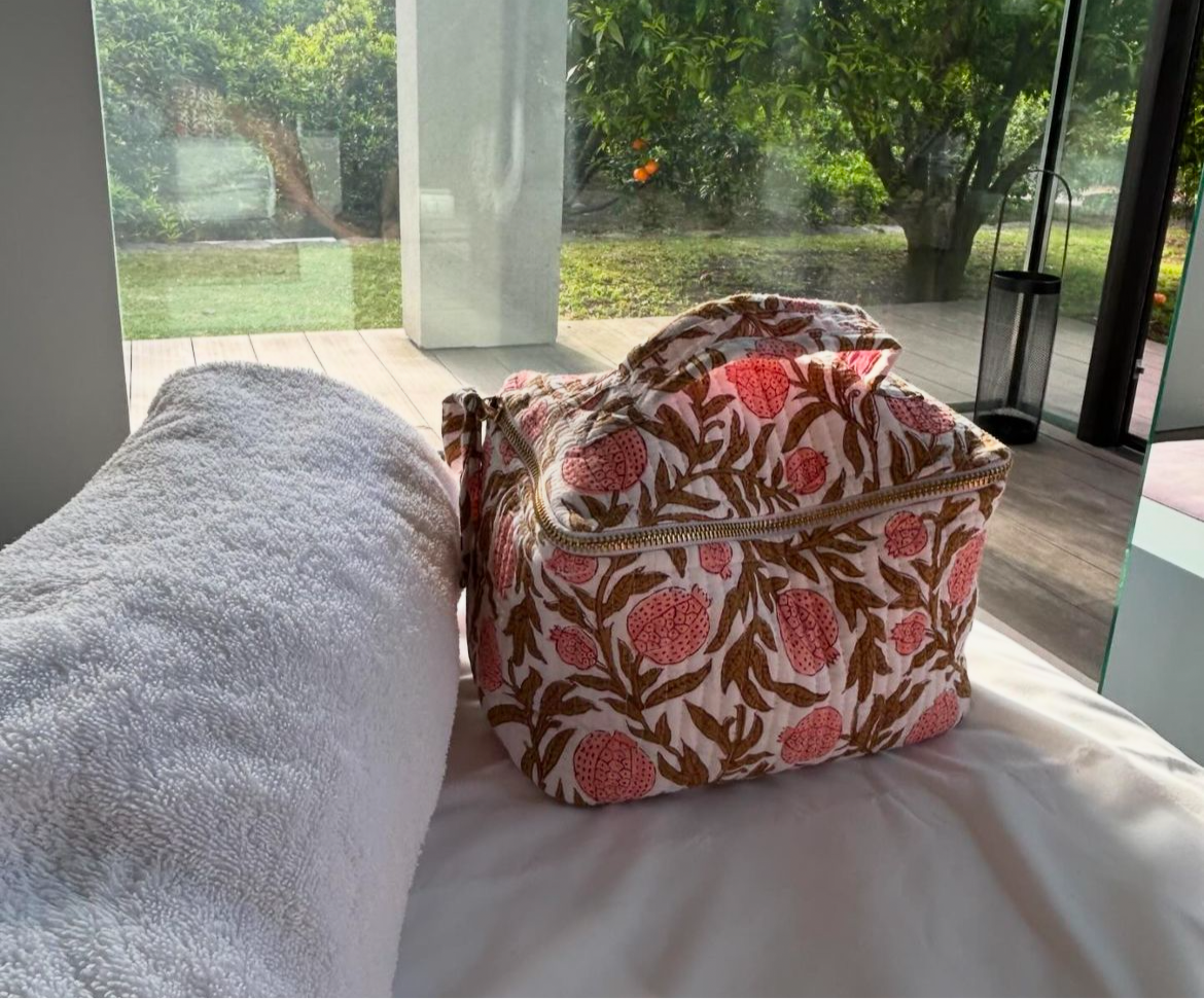 APRICOT PRINT COSMETIC BAG