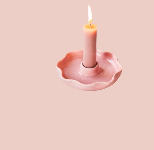 SCALLOP PINK CANDLE HOLDER