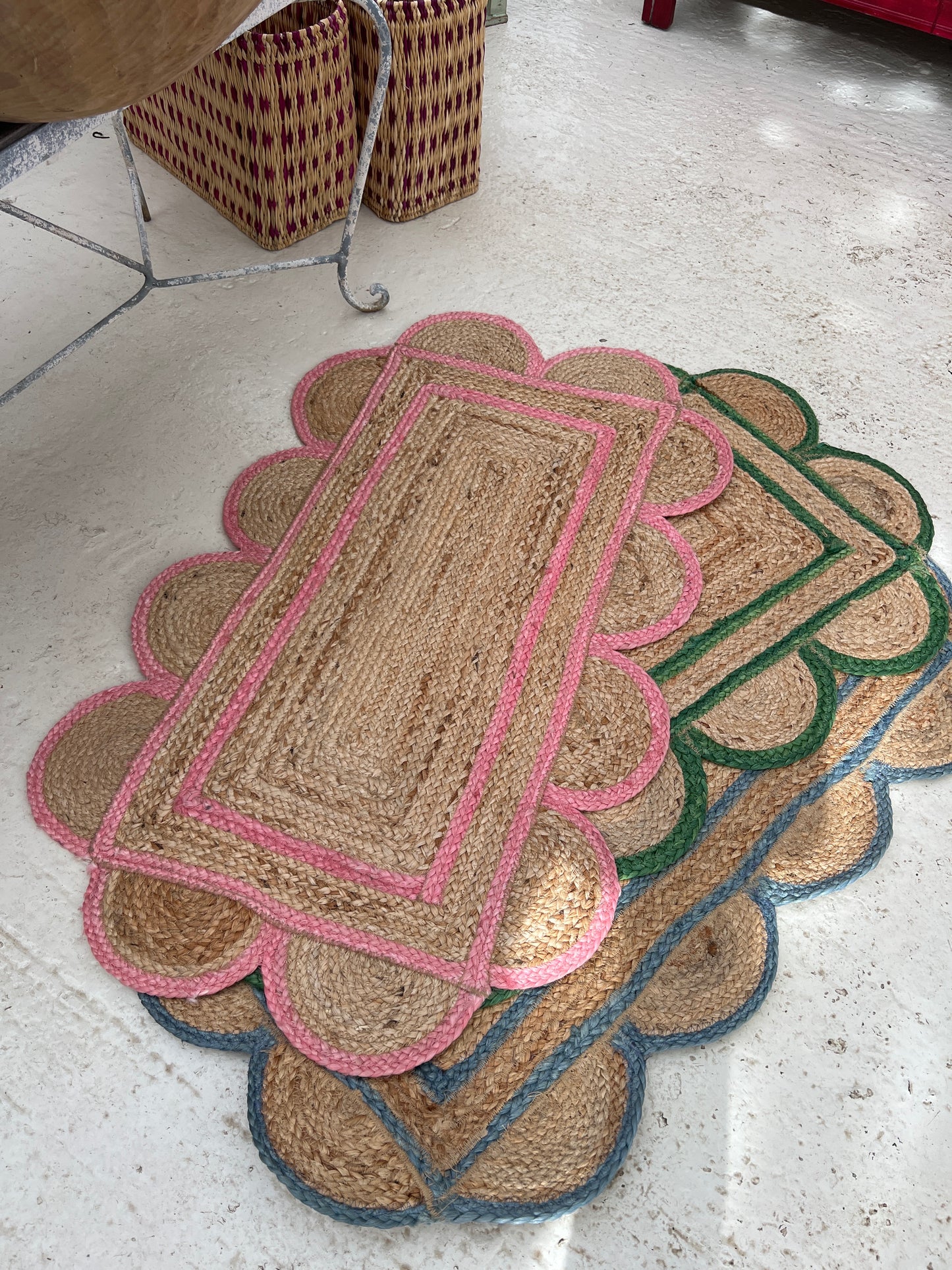 Scalloped Jute Mat